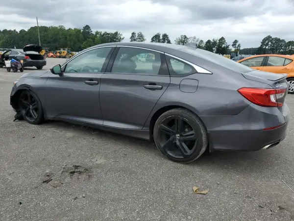 1HGCV2F39JA027867 2018 HONDA ACCORD - Image 2