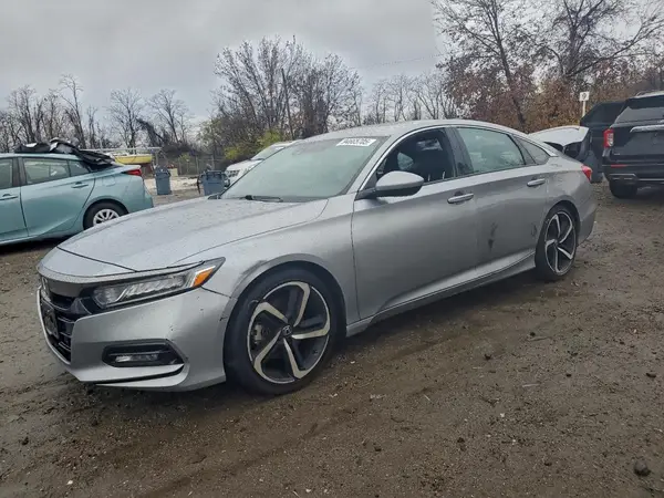 1HGCV2F39JA044393 2018 HONDA ACCORD - Image 1