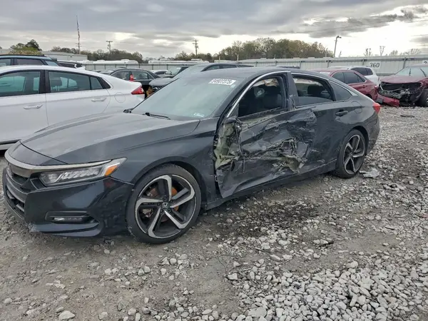 1HGCV2F39JA047195 2018 HONDA ACCORD - Image 1