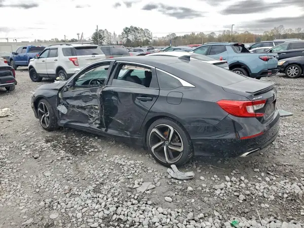 1HGCV2F39JA047195 2018 HONDA ACCORD - Image 2