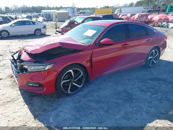 1HGCV2F39JA048461 2018 HONDA ACCORD - Image 2
