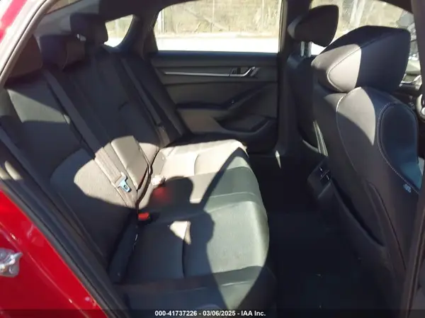 1HGCV2F39JA048461 2018 HONDA ACCORD - Image 8