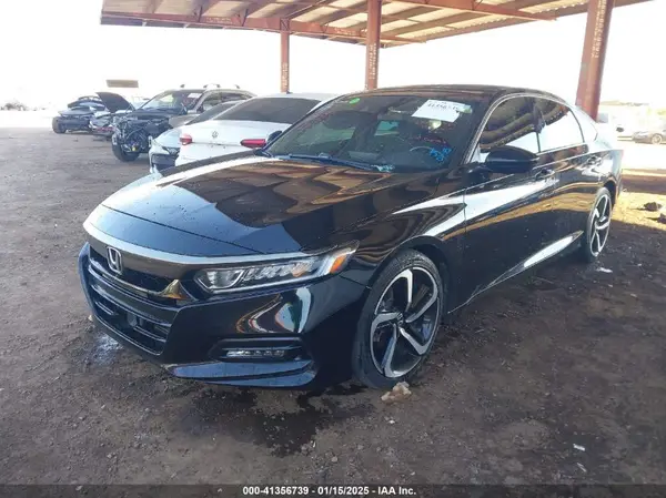 1HGCV2F39JA049058 2018 HONDA ACCORD - Image 2