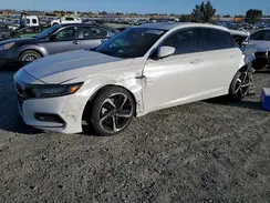 1HGCV2F39KA006468 2019 HONDA ACCORD