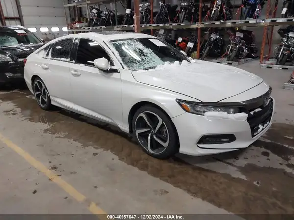 1HGCV2F39KA007152 2019 HONDA ACCORD - Image 1
