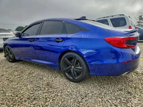 1HGCV2F39KA015560 2019 HONDA ACCORD - Image 2