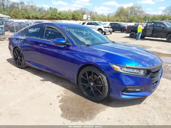 1HGCV2F39KA020418 2019 HONDA ACCORD - Image 1