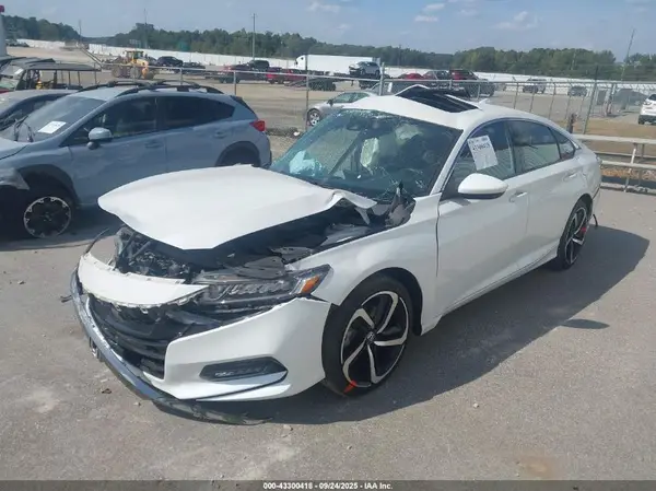 1HGCV2F39KA034657 2019 HONDA ACCORD - Image 2