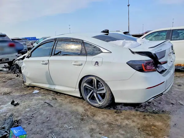 1HGCV2F39NA021881 2022 HONDA ACCORD - Image 2