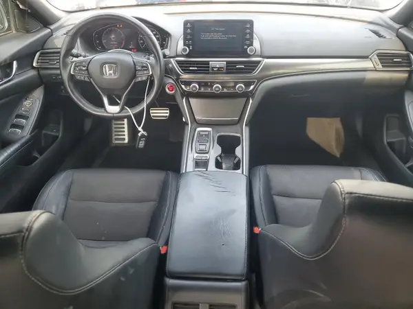 1HGCV2F3XJA003254 2018 HONDA ACCORD - Image 8