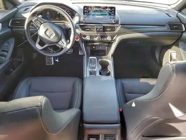1HGCV2F3XJA004226 2018 HONDA ACCORD - Image 8
