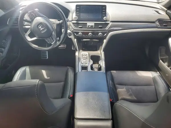 1HGCV2F3XJA009832 2018 HONDA ACCORD - Image 8