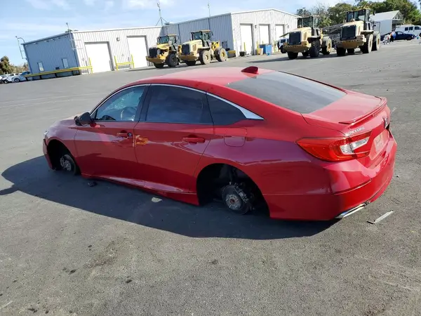 1HGCV2F3XJA014268 2018 HONDA ACCORD - Image 2