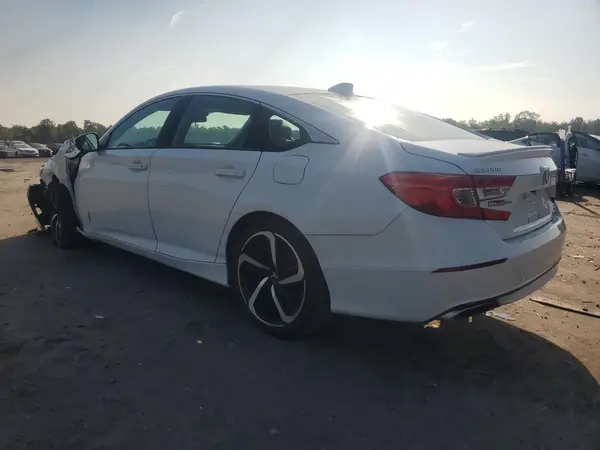 1HGCV2F3XJA017350 2018 HONDA ACCORD - Image 2