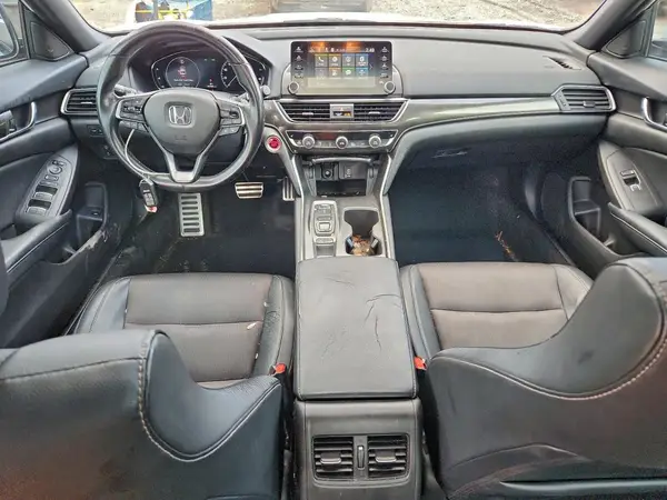1HGCV2F3XJA021060 2018 HONDA ACCORD - Image 8