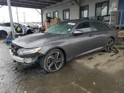 1HGCV2F3XJA035475 2018 HONDA ACCORD