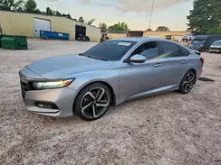 1HGCV2F3XJA038604 2018 HONDA ACCORD