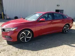 1HGCV2F3XJA045830 2018 HONDA ACCORD