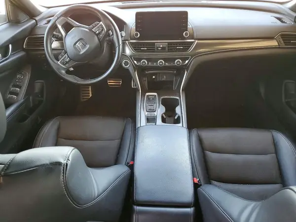 1HGCV2F3XJA049084 2018 HONDA ACCORD - Image 8