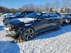 1HGCV2F3XJA051952 2018 HONDA ACCORD