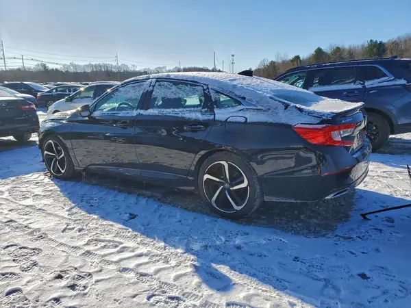1HGCV2F3XJA051952 2018 HONDA ACCORD - Image 2