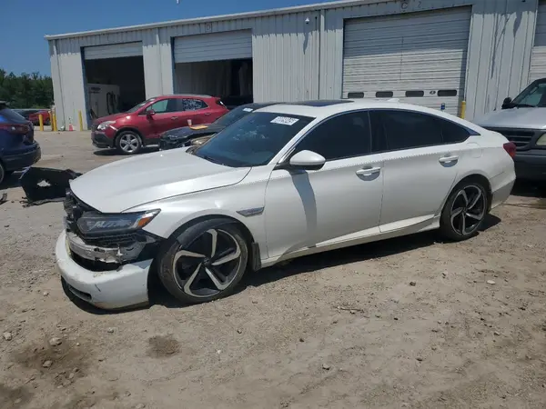 1HGCV2F3XKA016510 2019 HONDA ACCORD - Image 1