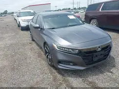 1HGCV2F3XKA025093 2019 HONDA ACCORD