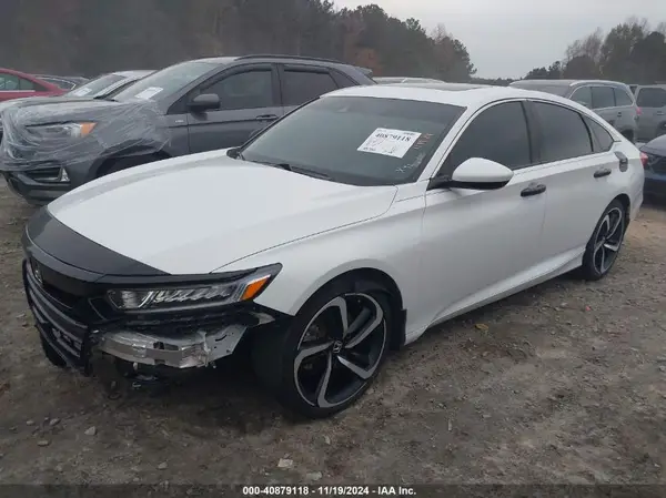 1HGCV2F3XKA026339 2019 HONDA ACCORD - Image 2