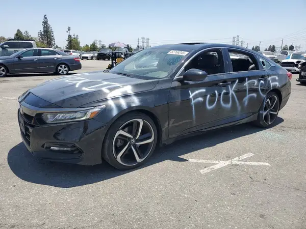 1HGCV2F3XKA034103 2019 HONDA ACCORD - Image 1