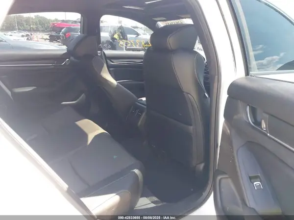 1HGCV2F3XKA036367 2019 HONDA ACCORD - Image 8