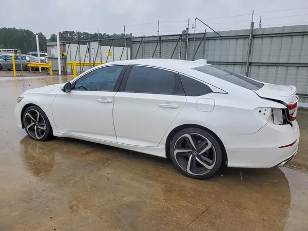 1HGCV2F3XLA018730 2020 HONDA ACCORD - Image 2
