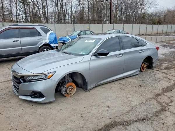 1HGCV2F3XNA015104 2022 HONDA ACCORD - Image 1