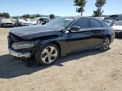 1HGCV2F50JA015575 2018 HONDA ACCORD