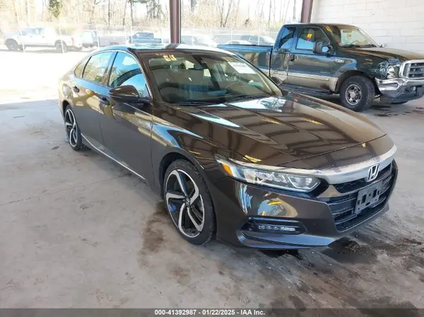1HGCV2F50JA016158 2018 HONDA ACCORD - Image 1