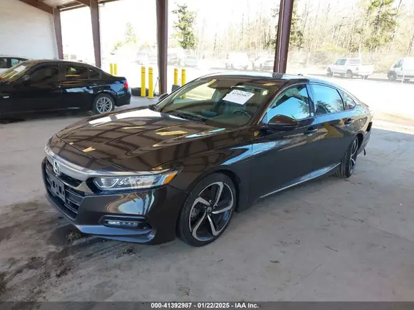 1HGCV2F50JA016158 2018 HONDA ACCORD - Image 2