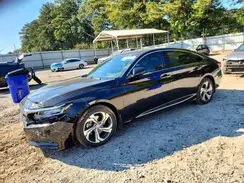 1HGCV2F50JA025961 2018 HONDA ACCORD