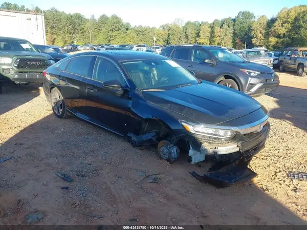 1HGCV2F50JA026009 2018 HONDA ACCORD - Image 1