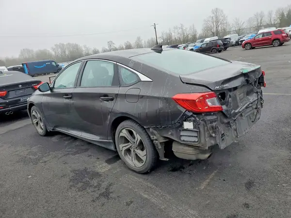 1HGCV2F50JA030058 2018 HONDA ACCORD - Image 2