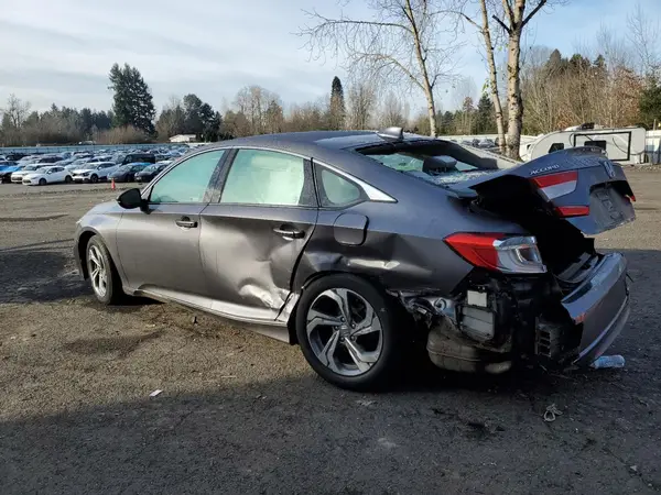 1HGCV2F50JA039665 2018 HONDA ACCORD - Image 2