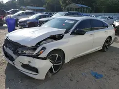 1HGCV2F51JA001362 2018 HONDA ACCORD