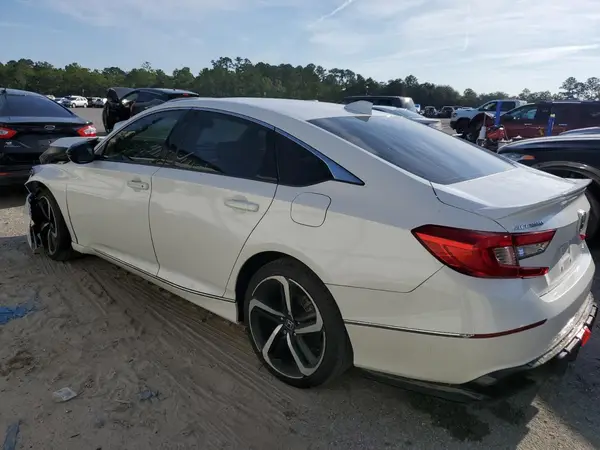 1HGCV2F51JA001362 2018 HONDA ACCORD - Image 2