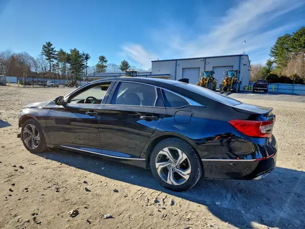 1HGCV2F51JA013379 2018 HONDA ACCORD - Image 2