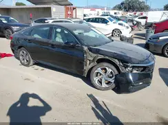 1HGCV2F51JA015651 2018 HONDA ACCORD