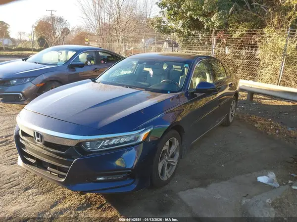 1HGCV2F51JA033664 2018 HONDA ACCORD - Image 2