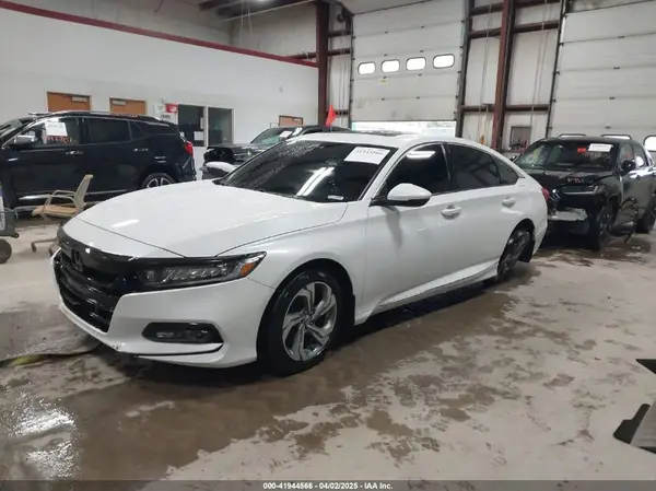 1HGCV2F51JA033938 2018 HONDA ACCORD - Image 2