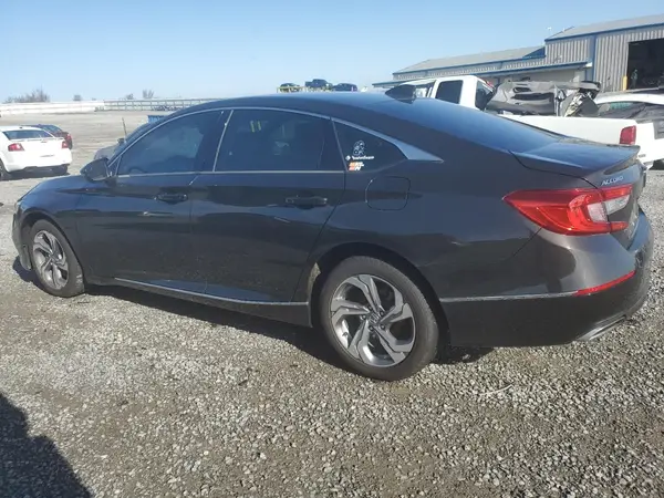 1HGCV2F51JA036595 2018 HONDA ACCORD - Image 2