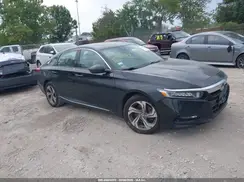 1HGCV2F51JA040744 2018 HONDA ACCORD
