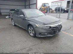 1HGCV2F52JA025167 2018 HONDA ACCORD