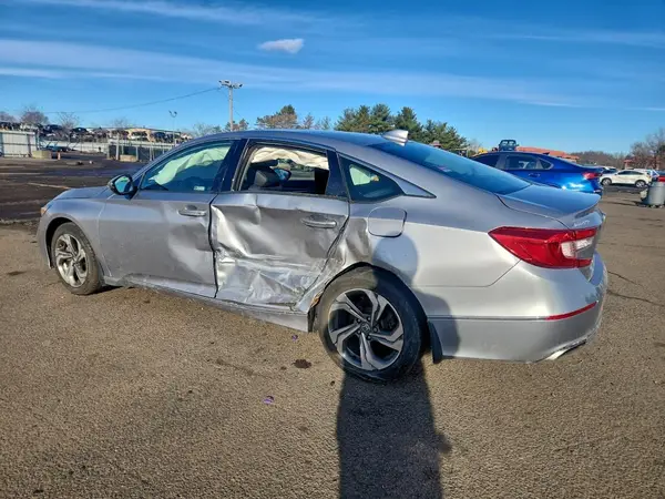 1HGCV2F52JA028103 2018 HONDA ACCORD - Image 2