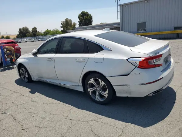 1HGCV2F52JA033835 2018 HONDA ACCORD - Image 2